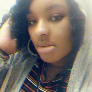 Meet your Posher, Nikisha